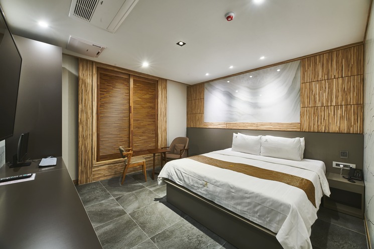 Sweet Room